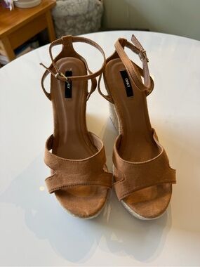 Only wedges